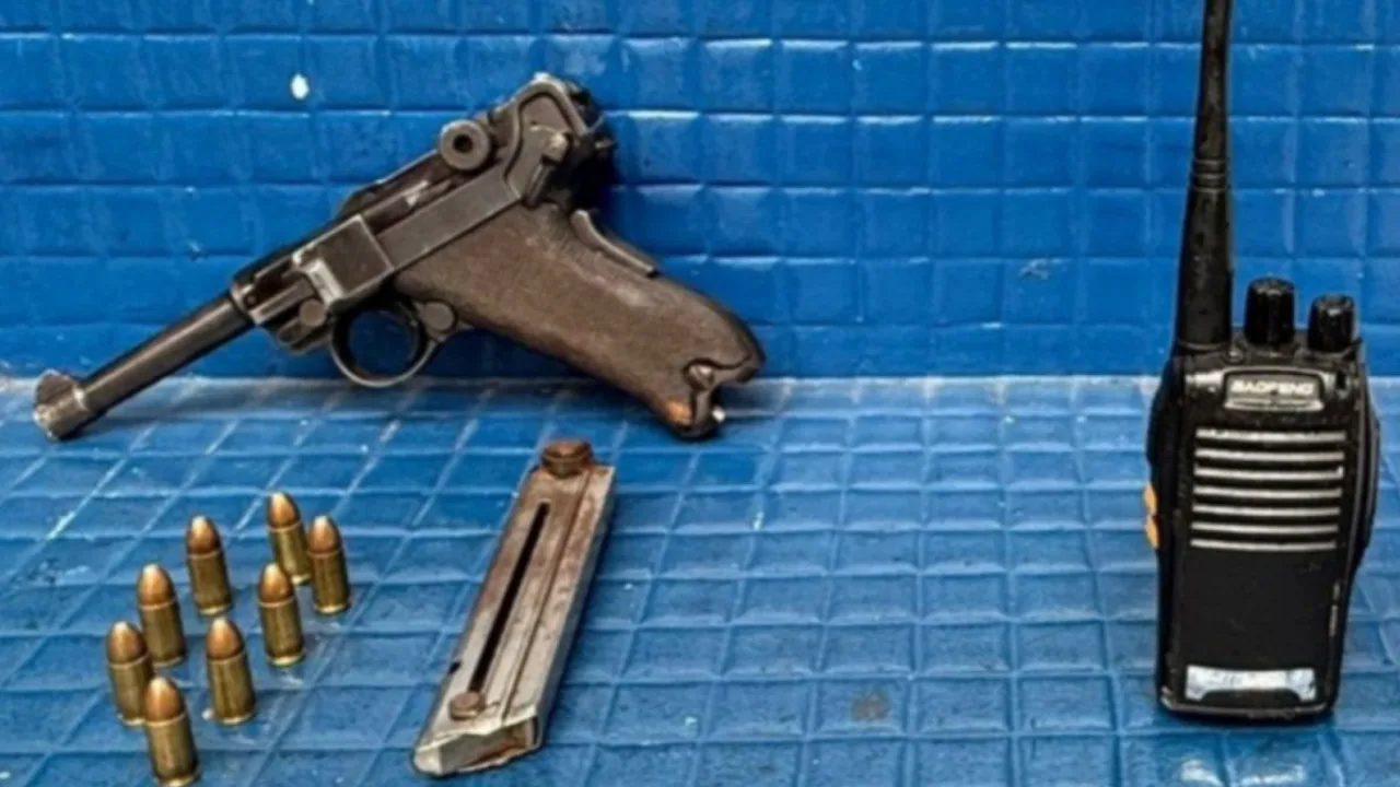 Relíquia da 2ª Guerra: PM apreende pistola nazista de 1940 na Zona Norte do Rio