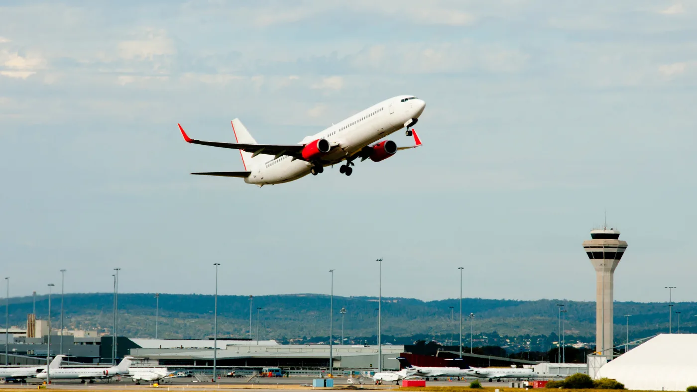 Corte de 40% na Fiscalização da ANAC Asfixia Setor Aéreo e Acende Alerta de Segurança no Brasil